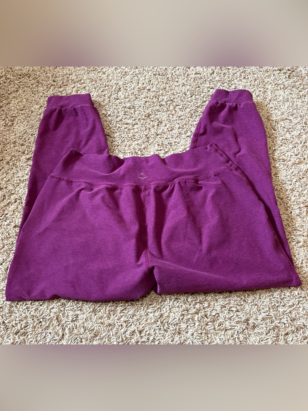 Beyond Yoga purple Spacedye Midi Joggers women’s size XL - Picture 3 of 6